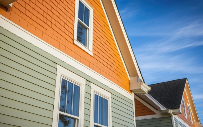 How to Choose the Best Siding Type for an Elevated Home Look